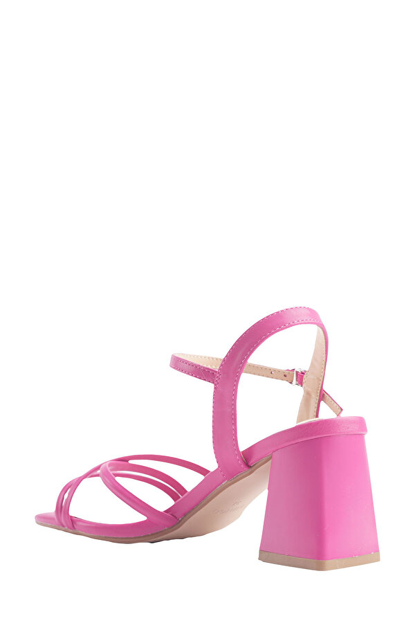 Butigo Int1224Y152 4Fx Фуксия Женщина Босоножки