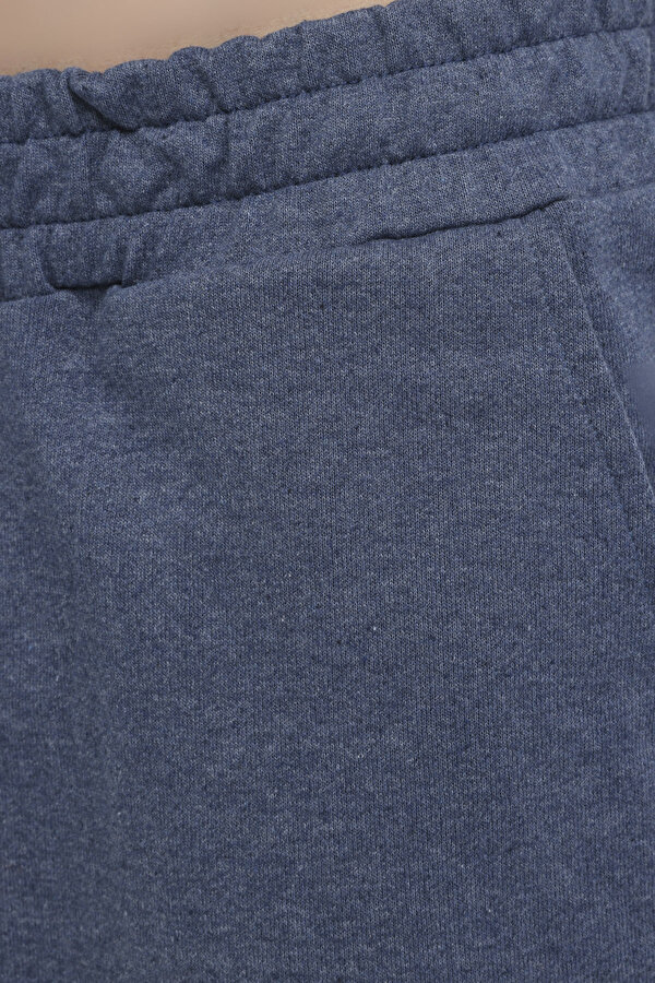 https://floimages.mncdn.com/media/catalog/product/24-04/24/101509868_m4.JPG