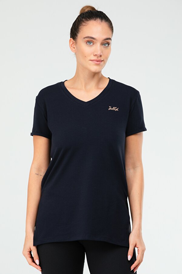 Lacivert Slim Fit Pamuklu V Yaka Kısa Kol Kadın Tişört SF0390-1