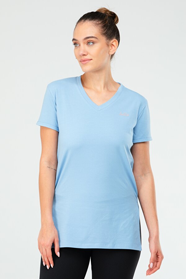 Mavi Slim Fit Pamuklu V Yaka Kısa Kol Kadın Tişört SF0390-1