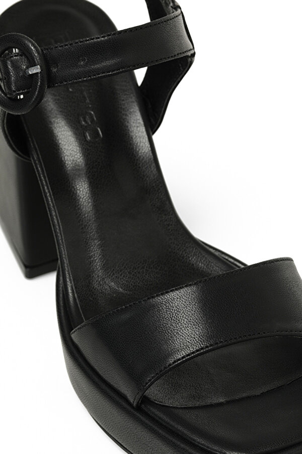 STAR 4FX Siyah Kadın Topuklu Sandalet