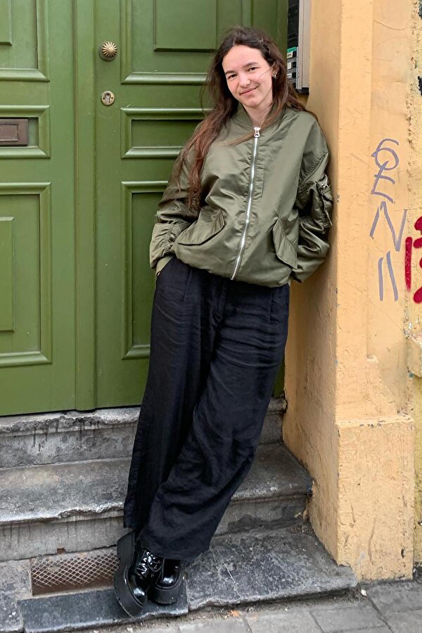 Siyah Beli Büzgülü Wide Leg Kumaş Pantolon MG1950