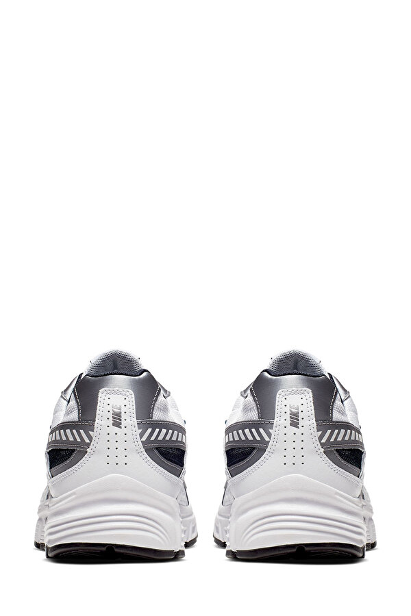 INITIATOR WHITE Man 001