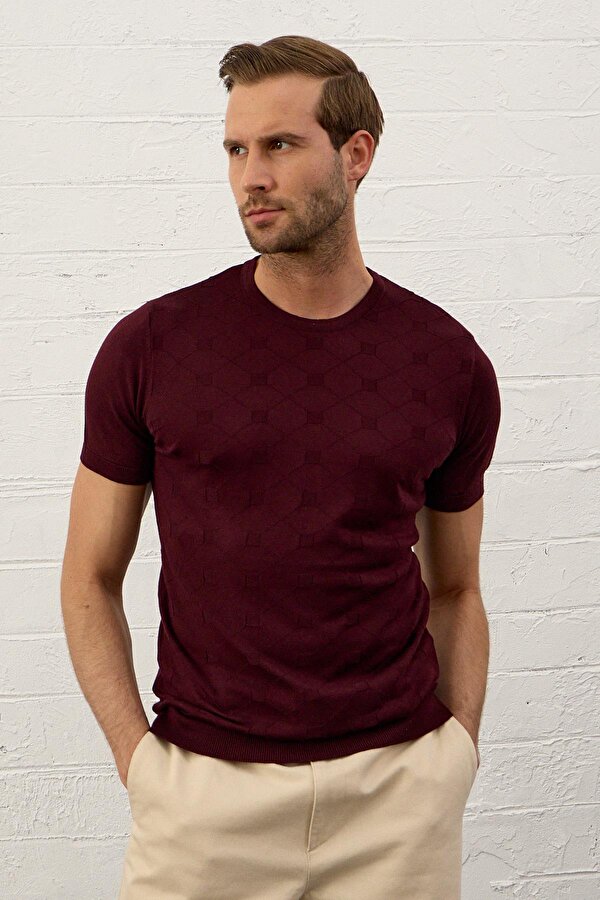 Erkek Kare Desenli Slim-Fit Yazlık Triko T-shirt  Bordo