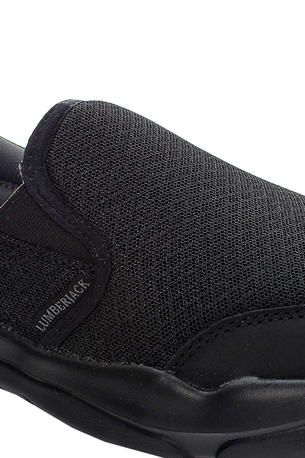 SMA9402-001T05CB001 BLACK Man Sneaker