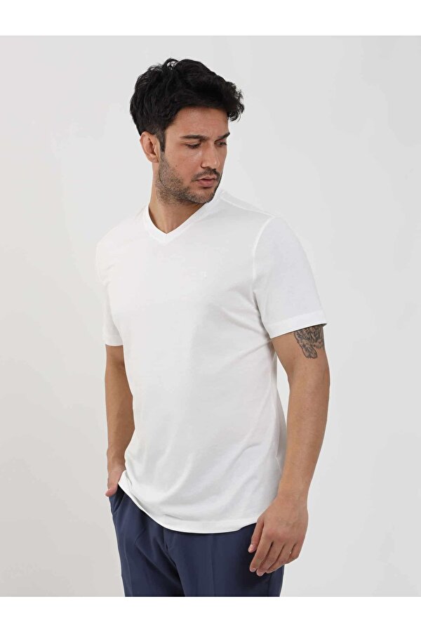 Ekru Erkek Slim Fit Düz V Yaka Tshirt - 105564