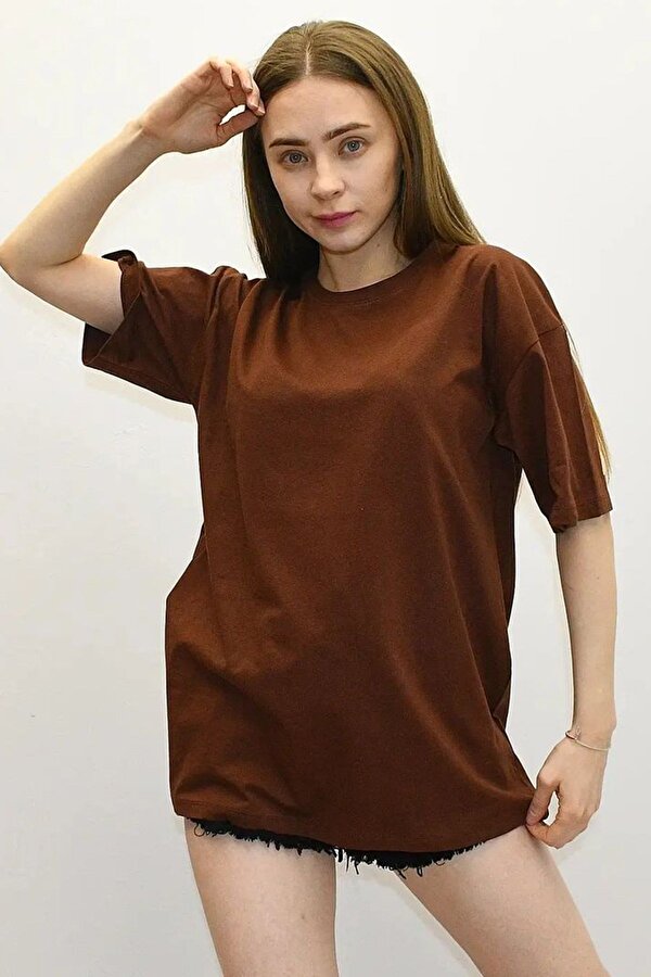Kahverengi Arka Baskılı Oversize Kadın Tişört MG1529