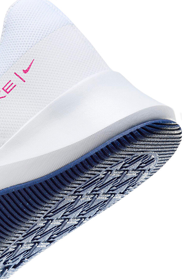 M  MC TRAINER 2 WHITE Man 005