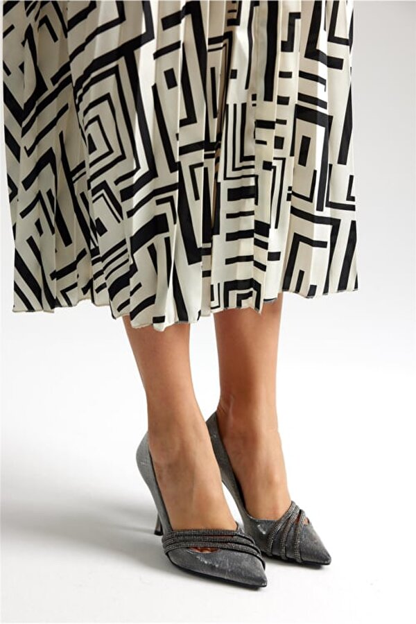 https://floimages.mncdn.com/media/catalog/product/24-07/26/201296756-4-1721990058.jpg