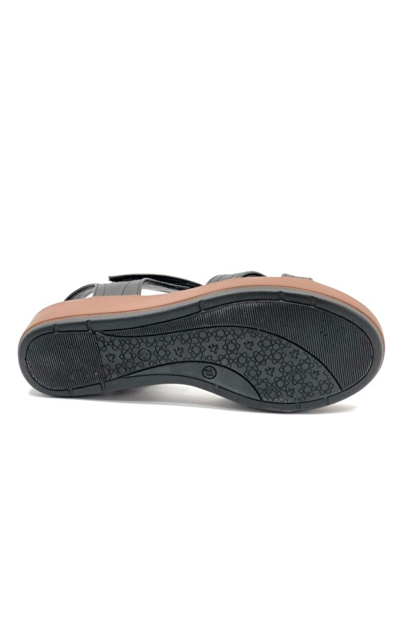 1017 Düz Taban Kadın Sandalet