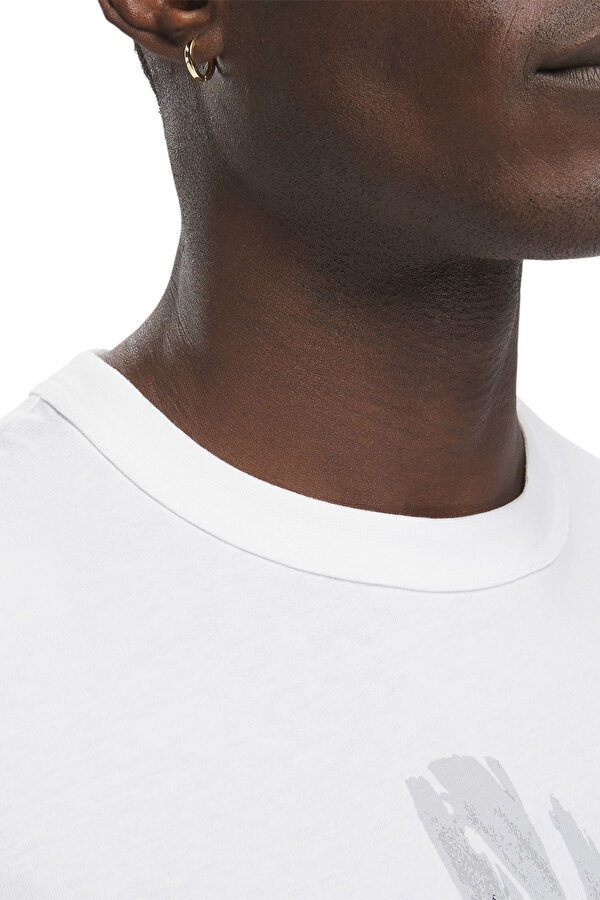 BB SHAQ GRAPHIC TEE WHITE Man 054