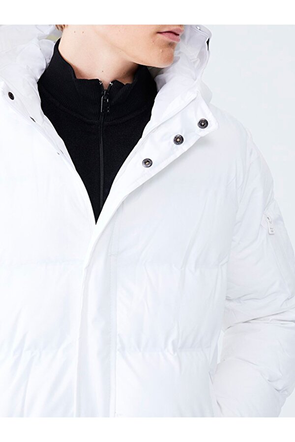 Şişme Kontrast Şeritli Beyaz Mont