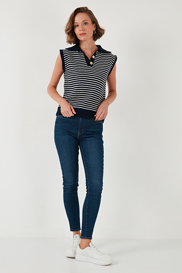 https://floimages.mncdn.com/media/catalog/product/24-08/29/201334041-4-1724920698.jpg
