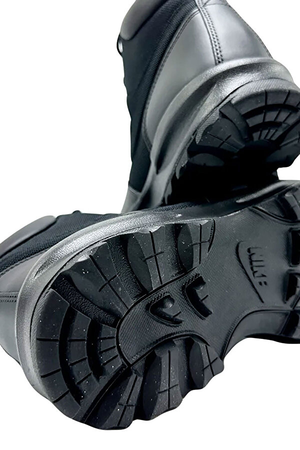 MANOA LEATHER BLACK Man 501