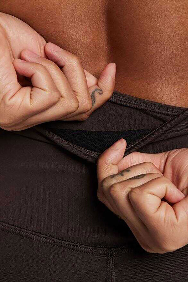 W NK DF PWR CLASSIC PANT BROWN Woman 063