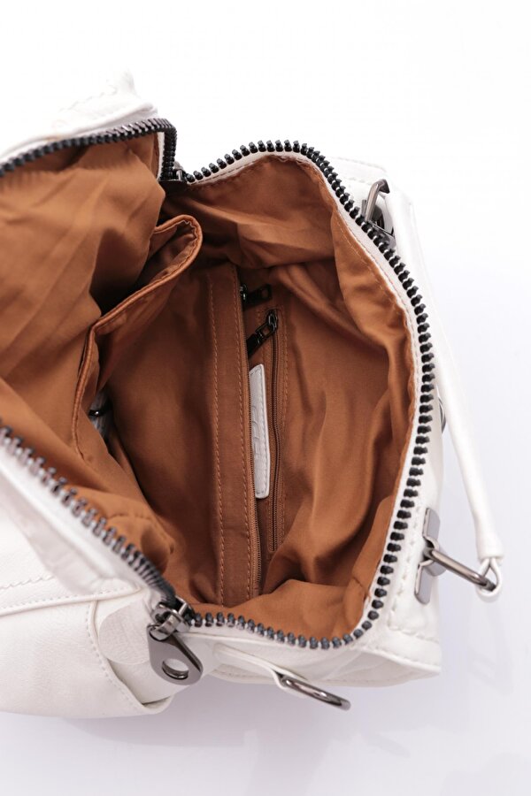 17390 Kadın Yıkama Deri Maskotlu El Ve Kol Çantası