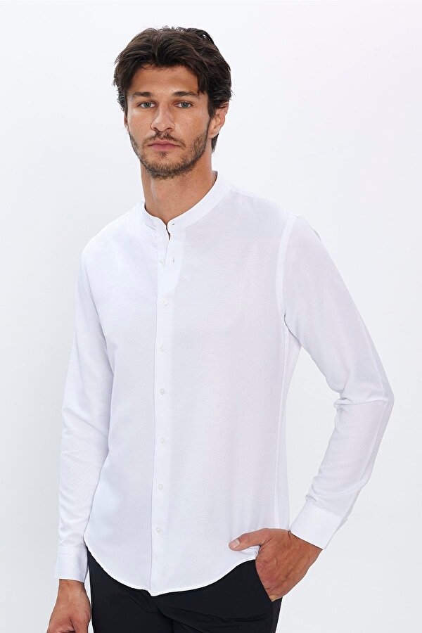 Erkek Slim Fit Dar Kesim Uzun Kollu Pamuklu Beyaz Hakim Yaka Gömlek