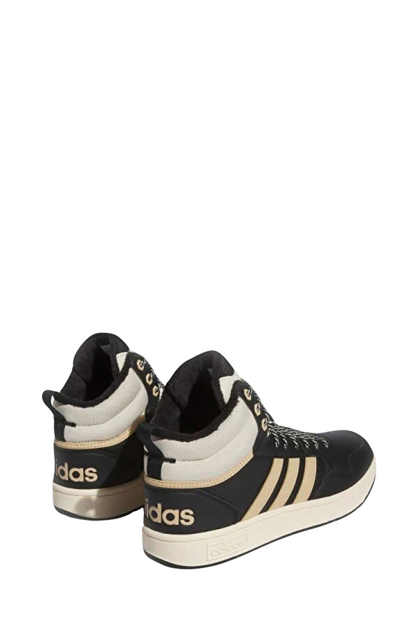 HOOPS 3.0 MID WTR BLACK Man 002