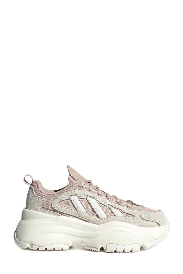 Shoes Adidas Ozgaia Белый