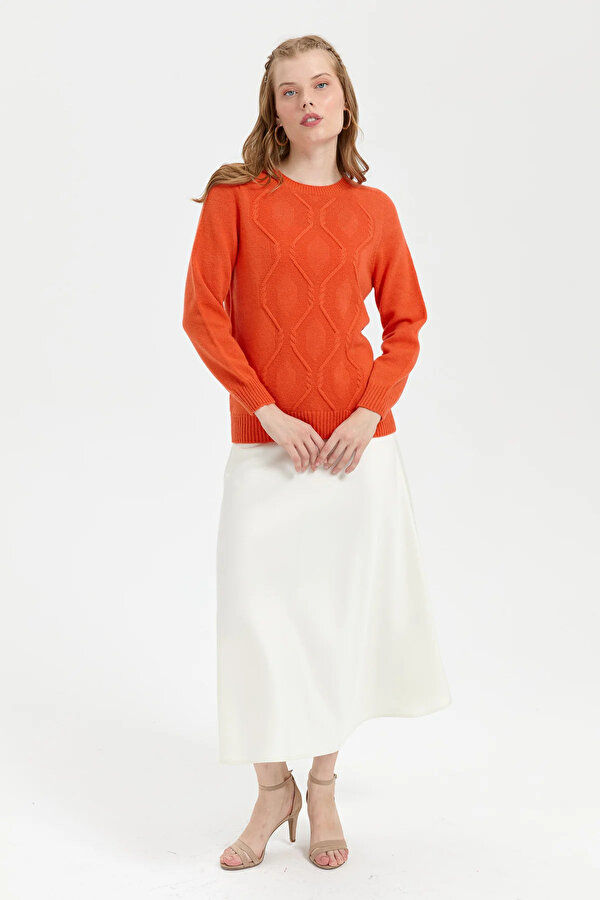 Kadın Sıfır Yaka Dikişsiz Önü Baklava Örgü Yün Kazak 24217 Portakal