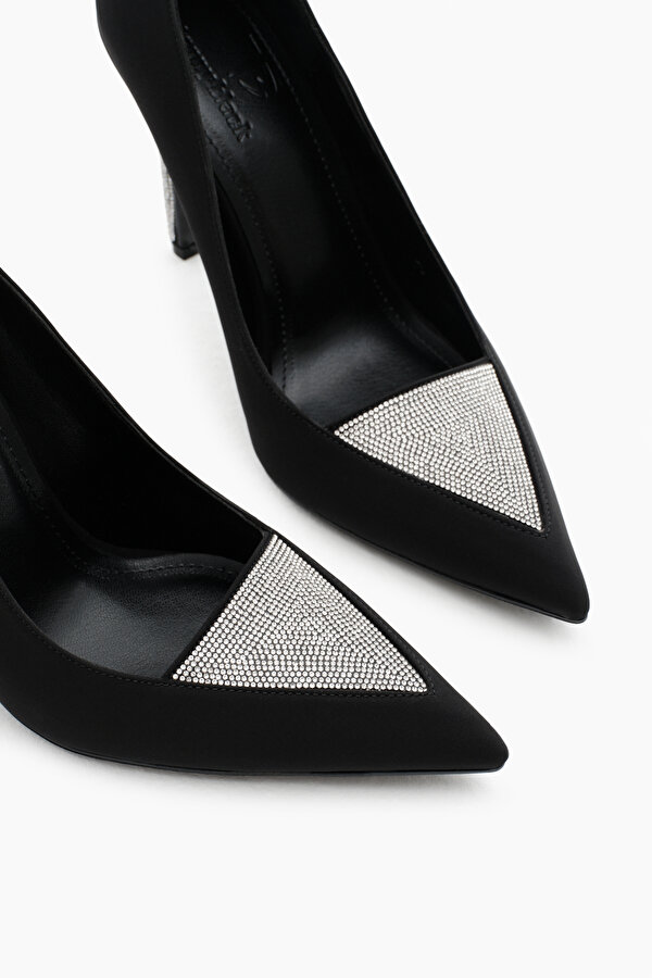 Kadın Siyah Neolit Taban Önü ve Topuğu Taşlı Sivri Burunlu Yüksek Topuklu Ayakkabı