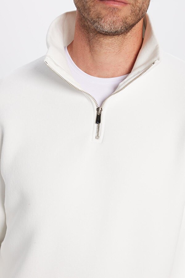 Unisex Relax Fit Rahat Kesim Pamuklu İçi Polarlı Yarım Fermuarlı Beyaz Dik Yaka Sweatshirt