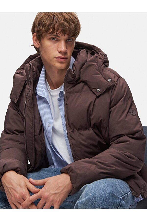 Kapüşonlu Şişme Kahve Rengi Mont