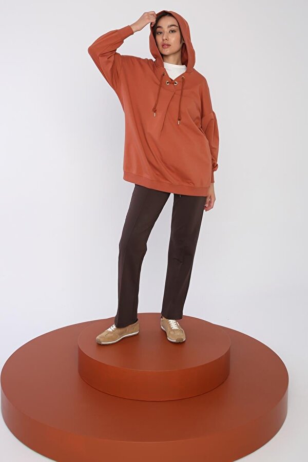Tarçın-Oversize Kapüşonlu Yaka Detaylı Sweatshirt