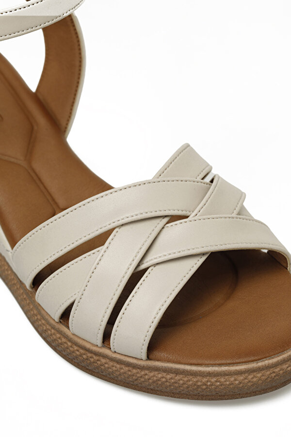 25S-281 5FX Bej Kadın Dolgu Topuk Sandalet