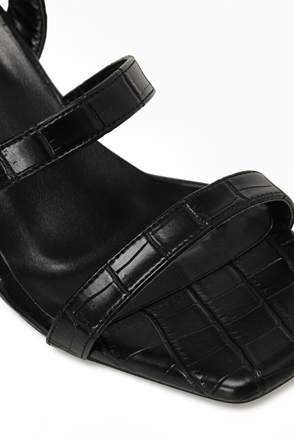 25S-218 5FX Siyah Kadın Topuklu Sandalet