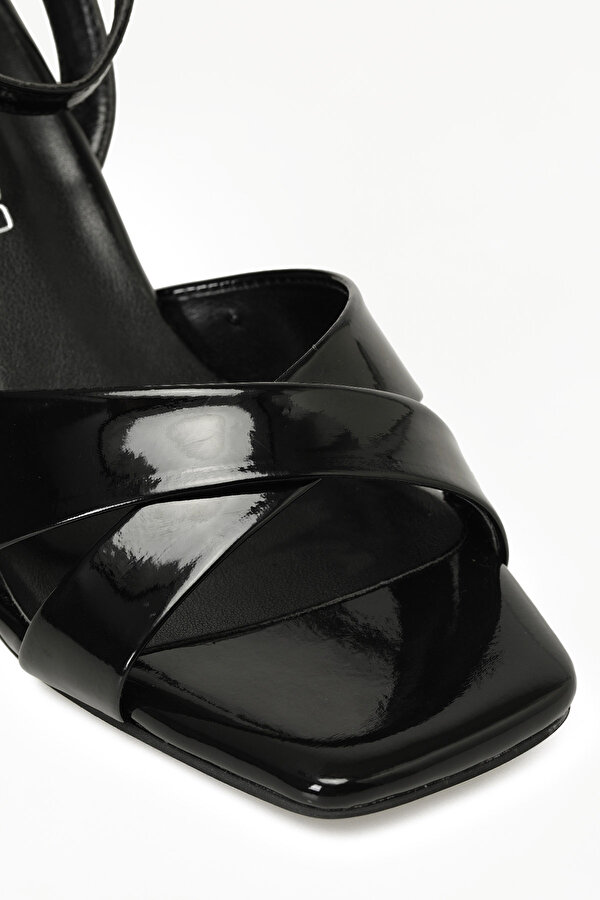 25S-278 5FX Siyah Kadın Topuklu Sandalet