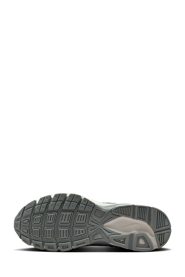 Nike Wmns Nike Initiator Белый Женщина Полуботинки