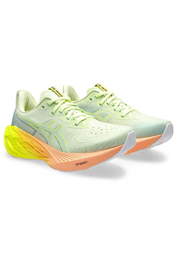 Novablast 4 Paris Kadın Spor Ayakkabı