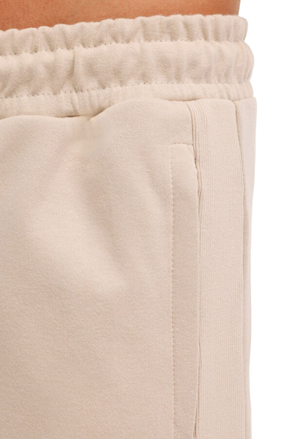 ML GRASS 22URB2045 4PR STONE Man 063