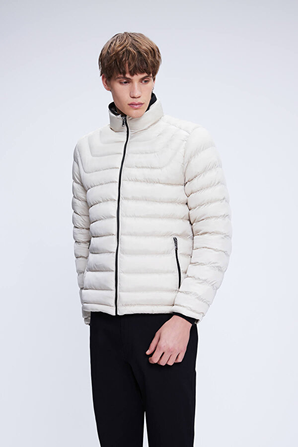 Taş Regular Fit Hakim Yaka Şişme Mont