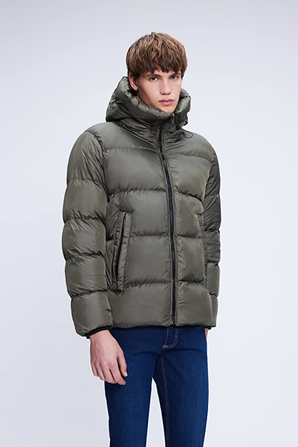 Haki Regular Fit Hakim Yaka Kapüşonlu Şişme Mont