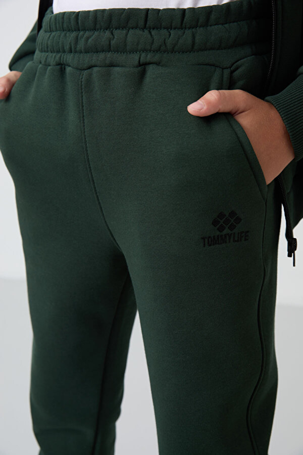 Çam Yeşil Pamuklu Kalın İçi Tüylü Yumuşak Dokulu Standart Fit Nakışlı Erkek Çocuk Eşofman Takım - 11