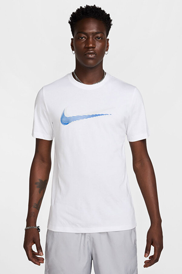 M NSW TEE 12MO SWSH SP25 Beyaz Erkek Kısa Kol T-Shirt