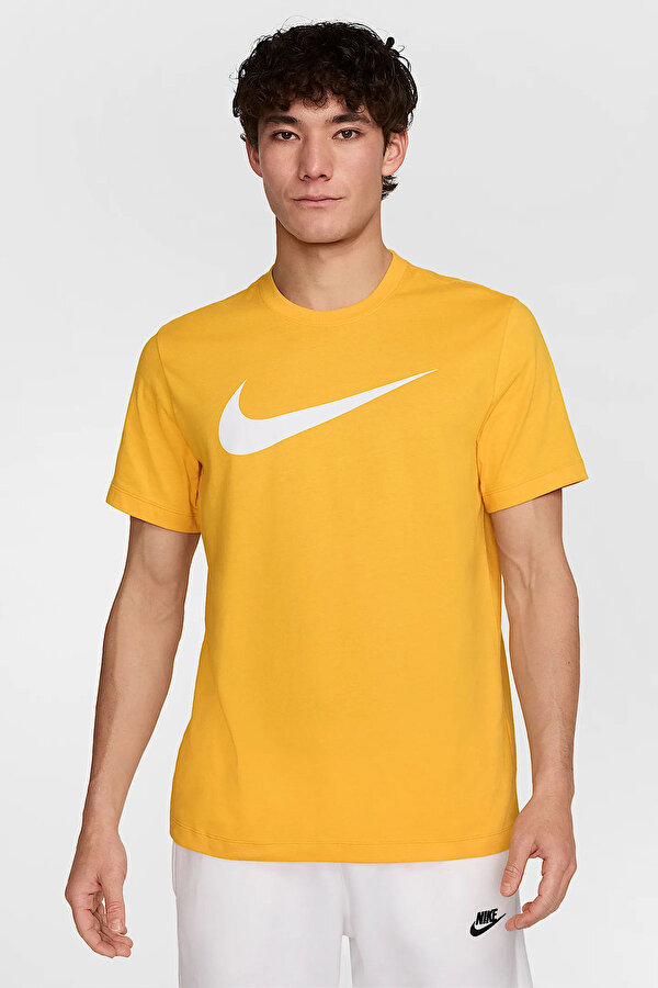 Sportswear Swoosh Sarı Erkek Kısa Kol T-Shirt