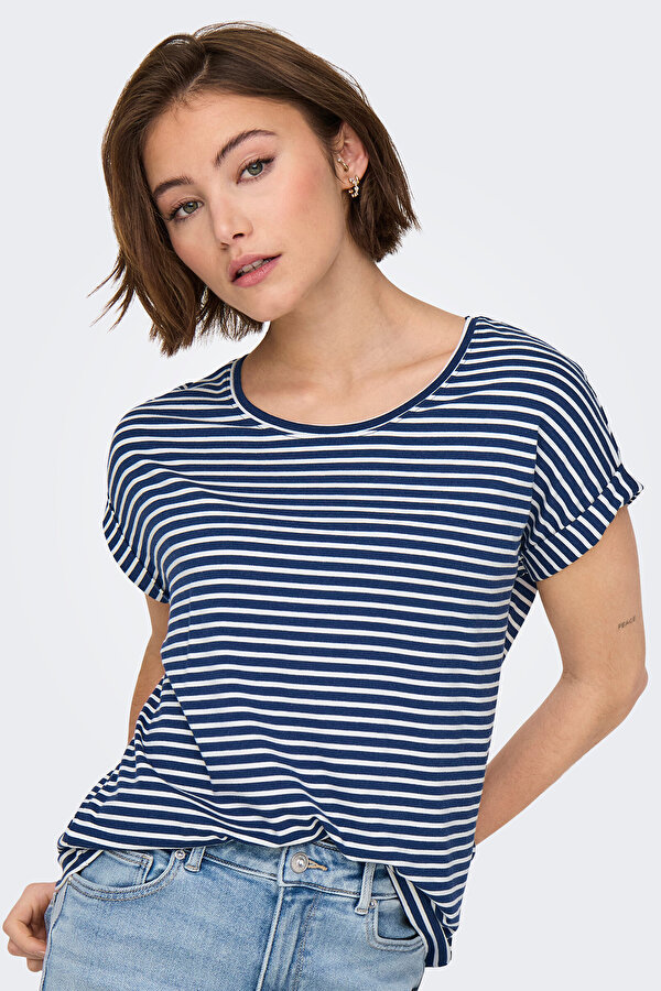 Kadın Onlmoster Rahat Kesim Bisiklet Yaka Kısa Kollu T-Shirt 15206243 Lacivert