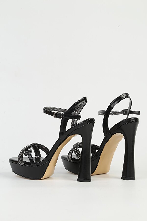 Siyah Kadın Topuklu Ayakkabı PC-54505