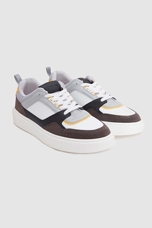 Beyaz Kalın Beyaz Tabanlı Bağcıklı Sneaker Ayakkabi