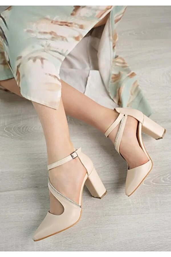 https://floimages.mncdn.com/media/catalog/product/25-02/04/201296768-1-1738672052.jpg