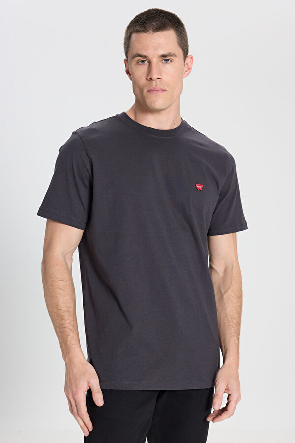 Relaxed Fit Small Logo Siyah Erkek Kısa Kol T-Shirt