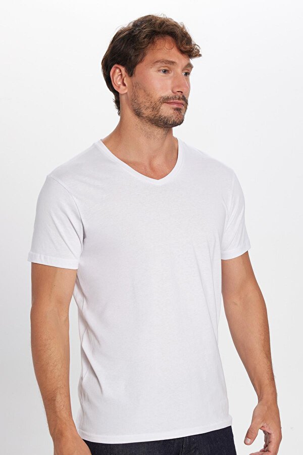 Erkek Slim Fit Dar Kesim %100 Pamuk Yumuşak Dokulu Beyaz V Yaka Tişört