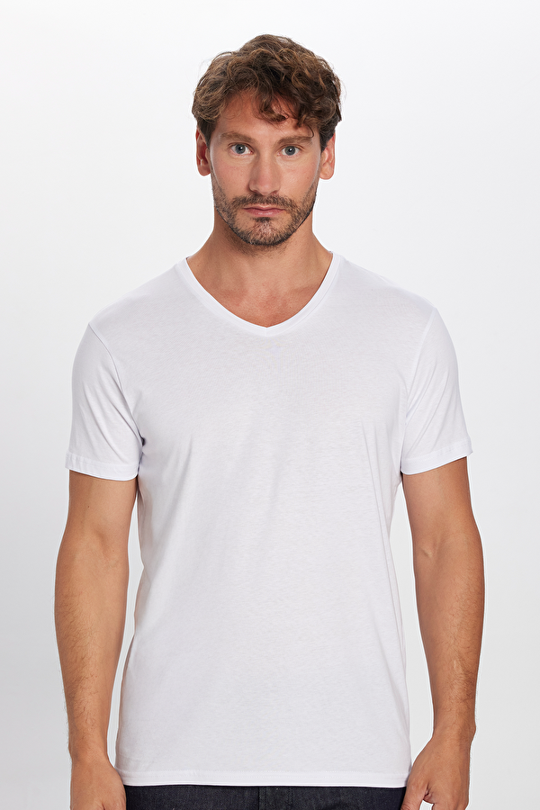 Erkek Slim Fit Dar Kesim %100 Pamuk Yumuşak Dokulu Beyaz V Yaka Tişört