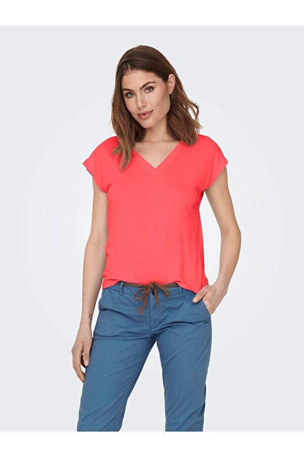 Onlfree Life S/S Mod V-Neck Top Jrs Noos Kadın T-shirt 15287041