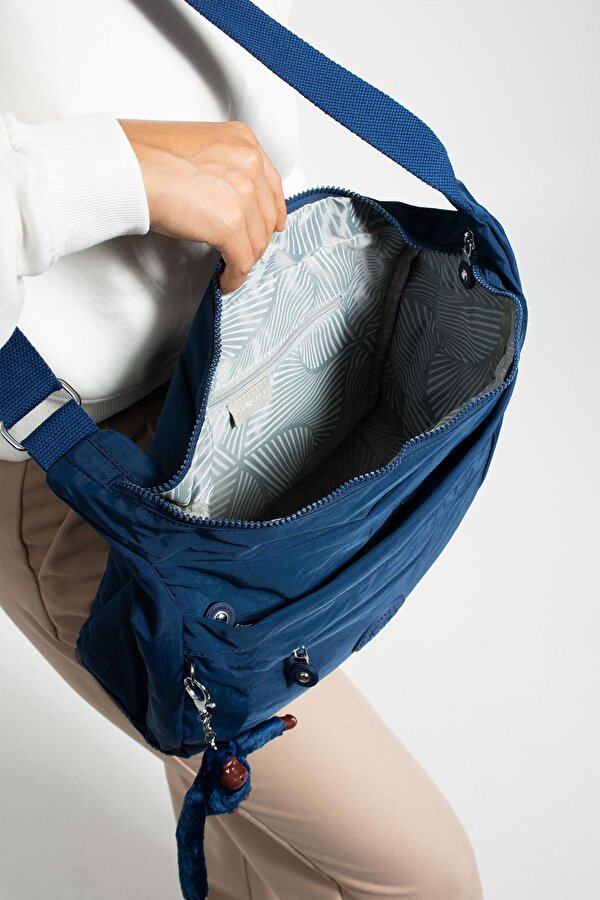 Martinez Hafif, Su Geçirmez, Çok Gözlü Kadın Omuz Postacı Çantası BP-4848O