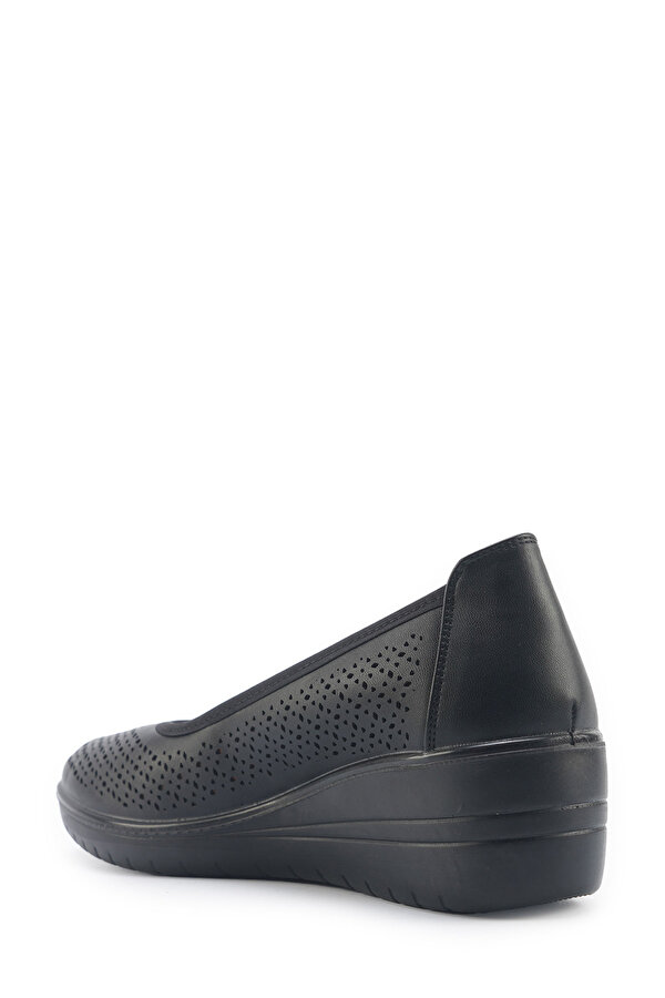 INT1225Y051 5FX BLACK Woman 231