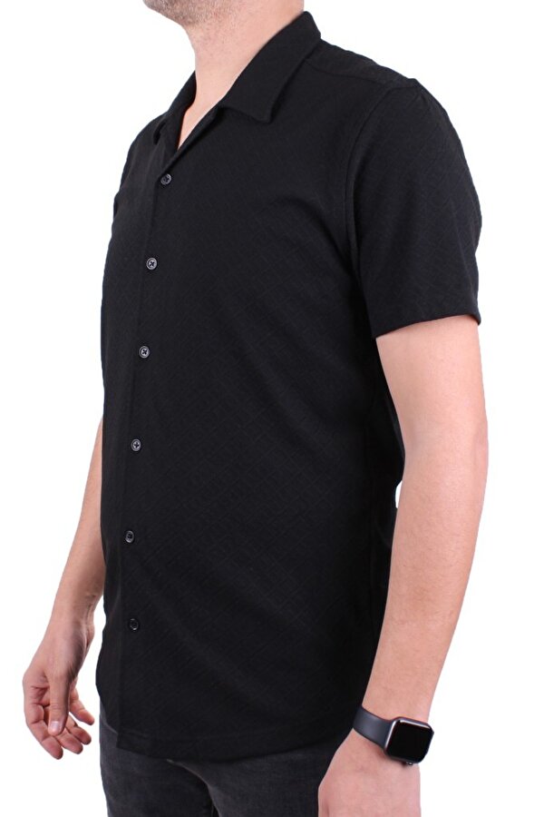 DMG23-118381 Siyah Örme Apaj Yaka Dar Kalıp Kısa Kol Erkek Gömlek